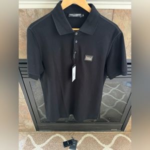 Dolce & Gabbana black metal plate logo polo Italian size 54/Large